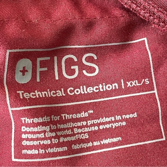 Figs Axim Burgundy Red Cargo Scrub Pants - 35665 - Picture 11 of 13